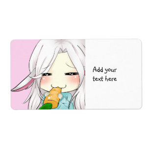 Fille mignonne de chibi avec des étiquettes