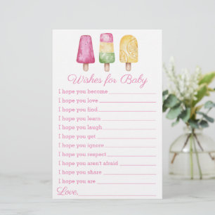 Fille prête à faire éclater la Baby Shower d'été