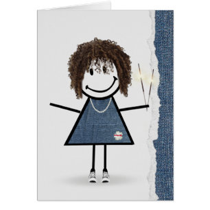 Fille sur bâton d'anniversaire avec des cierges ma