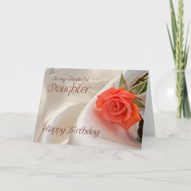 Fille, une carte d'anniversaire avec une rose rose (Devant)