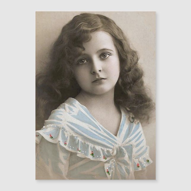 Fille vintage songeuse (Devant)