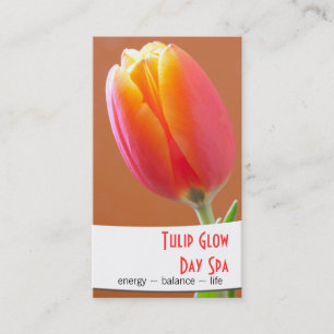 Fin orange de tulipe vers le haut de rendez-vous