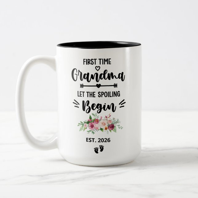 First Time Grandma Mug Personalized with Est Year, (Gauche)