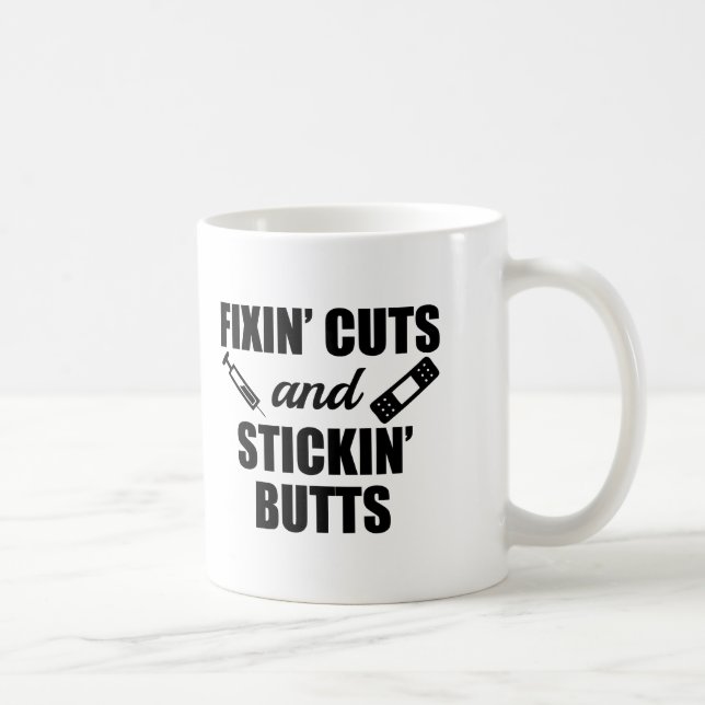 Fixin coupe et Stickin aboute la tasse drôle (Droite)