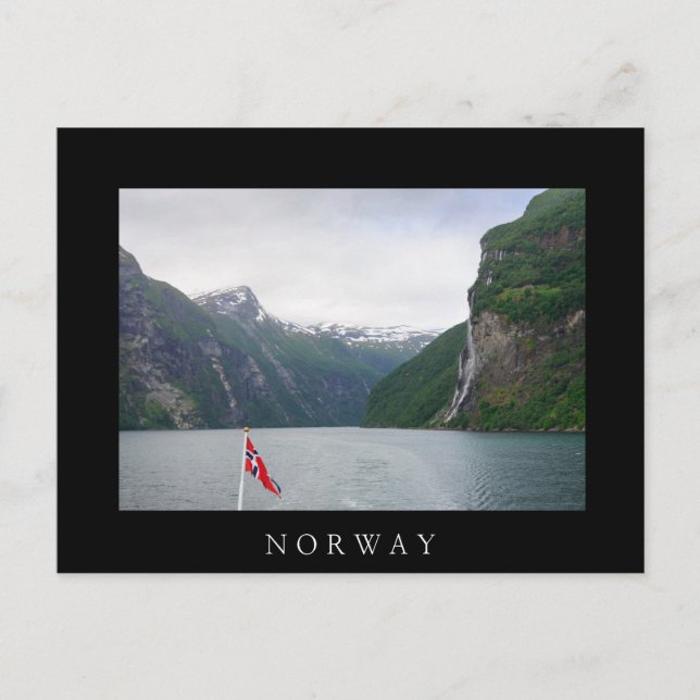Fjord Geiranger avec drapeau norvégien carte posta (Devant)