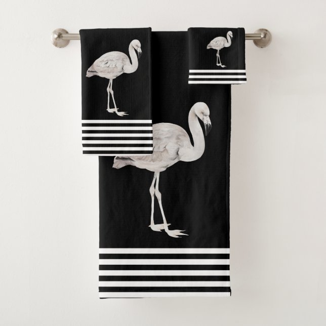 Flamant rose Chic Blanc Noir Boho Tropical Bain (En situation)