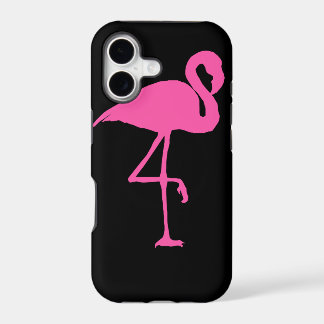 Flamant rose rose sur l'arrière - plan noir