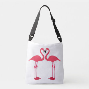 Flamants roses roses traversent le sac