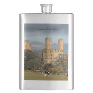 Flasque Château de Caernarfon au Pays de Galles.