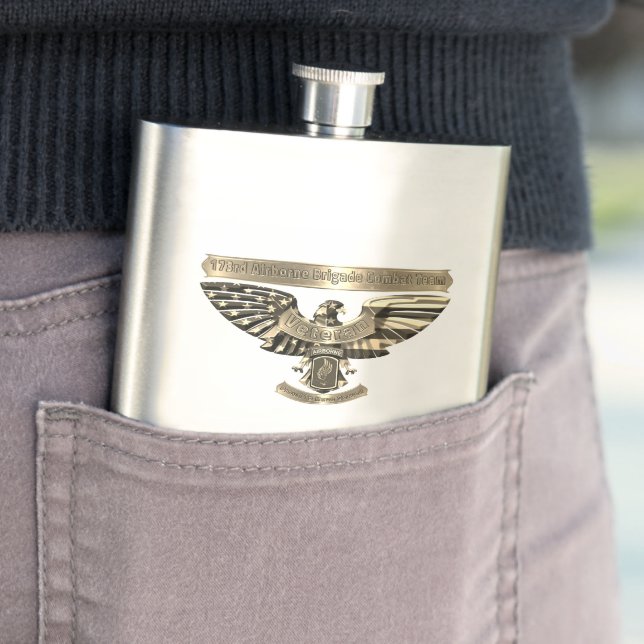 Flasque de vétéran de la 173e brigade aéroportée d (En situation)