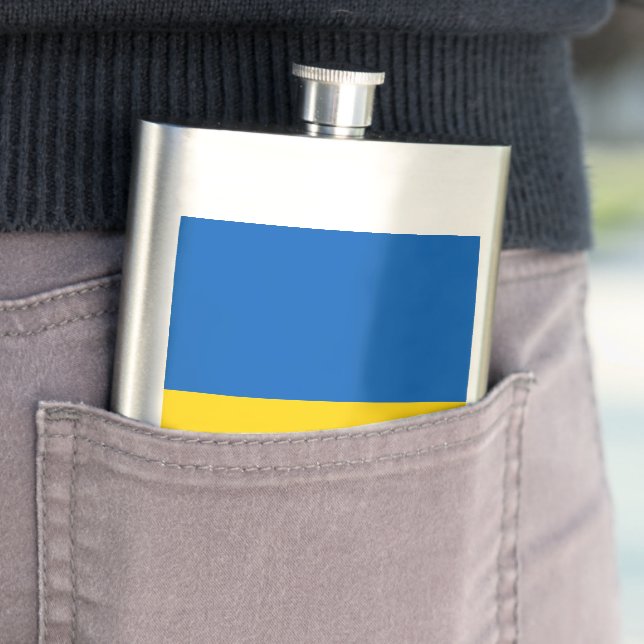 Flasque Drapeau ukrainien (En situation)