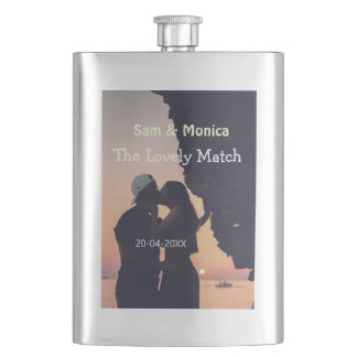Flasque le nom de date de mariage de couple de match charm