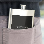 Flasque Noir Blanc Nom Monogramme Best Man Typographie<br><div class="desc">Noir et blanc Nom Monogramme Texte Best Man Typography Flask,  vous pouvez changer le texte</div>