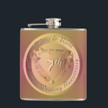 Flasques 7e Mariage de cuivre Anniversaire de la poche de m<br><div class="desc">Quand nous avons atteint des jalons clés dans la vie, il est juste de les marquer et de les observer, alors je pensais qu'une belle façon serait avec un médaillon en cuivre avec naturellement, un emblème cardiaque au centre. Je suis également ici pour vous customiser ou illustrer quelque chose de...</div>