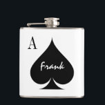 Flasques Ace personnalisé de pique-nique jouant carte de co<br><div class="desc">L'As personnalisé de pique boit de la fiole. Un anniversaire amusant ou une idée cadeau mariage pour les joueurs de poker. Couleurs sombres masculines. Conception de costume de carte de jeu noir et gris. Faites la sienne pour papa,  père,  mari,  marié,  frère,  petit ami,  oncle,  etc.</div>