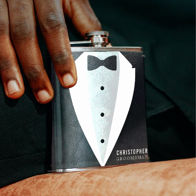 Flasques Cadeau de mariage : costume de garçon d'honneur (Groomsman Suit Wedding Favor Flask
)