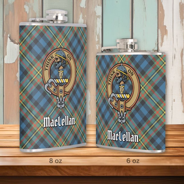 Flasques Cimier du clan MacLellan sur tartan ancien (Créateur téléchargé)