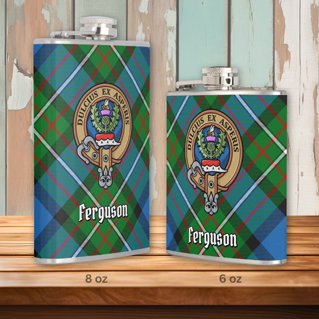 Flasques Clan Ferguson Crest sur Tartan (Créateur téléchargé)