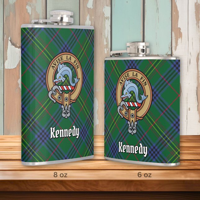 Flasques Clan Kennedy Crest sur Tartan (Créateur téléchargé)