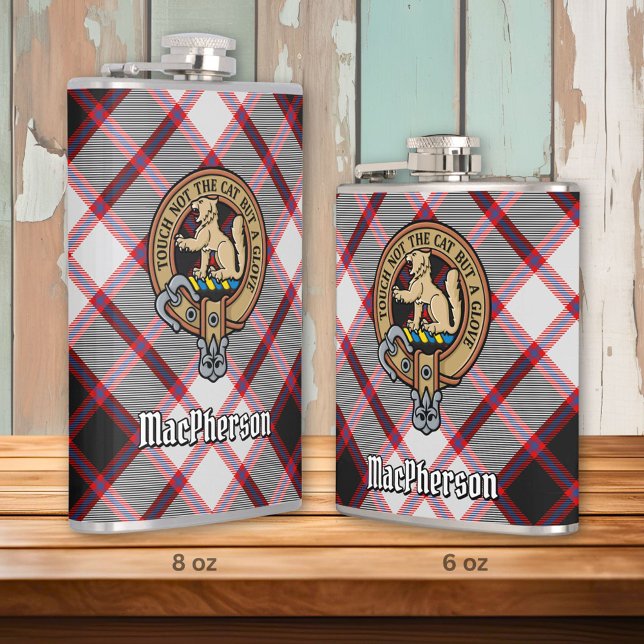 Flasques Clan MacPherson Crest sur la chasse Tartan (Créateur téléchargé)