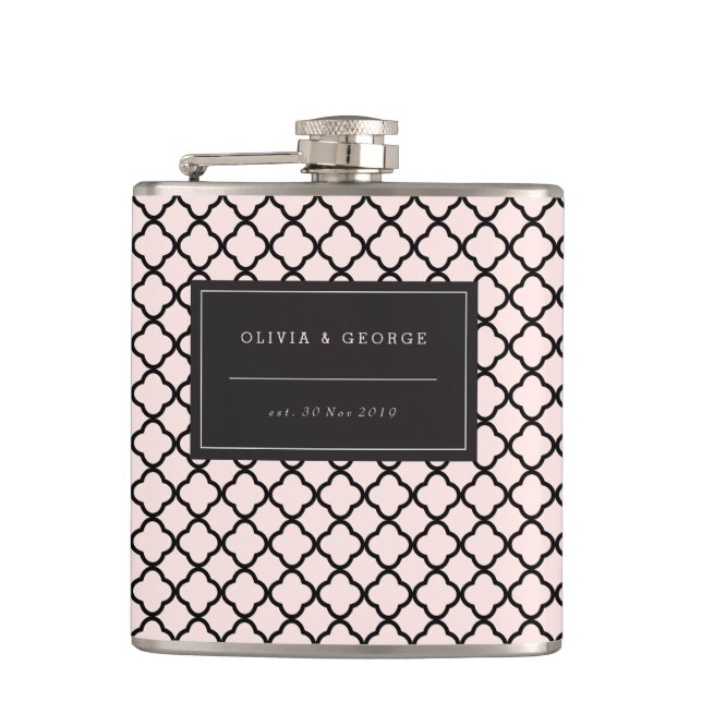 Flasques Design moderne Black Rose Quatrefoil Nom Mariage (Devant)