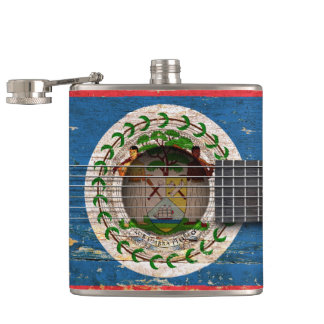 Flasques Drapeau de Belize sur la vieille guitare