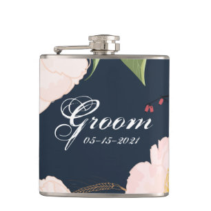 Flasques Groom Whiskey Flask Baby Cosmos rose sur blanc