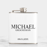 Flasques Groomsman personnalisé moderne noir et blanc<br><div class="desc">Cadeaux personnalisés de Groomsman Black and White modernes avec le nom,  le titre et la date de mariage personnalisés dans le style de police serif classique. Aussi parfait pour Best Man,  Père de la Mariée et plus.</div>