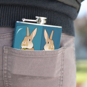 Flasques Le lapin unique dans le miroir