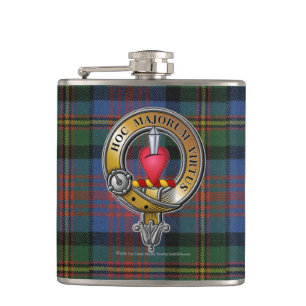 Flasques Logan Tartan & Badge