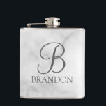 Flasques Marbre Blanc Monogramme et Nom Personnalisés en Sc<br><div class="desc">Cadeau de Monogramme et Nom Personnalisé présente un monogramme personnalisé en gris dans un style de police script classique et un nom en gris dans un style de police serif classique sur un fond de marbre blanc. Parfait comme cadeau de vacances, cadeau de fête des pères, faveurs de réunion de...</div>