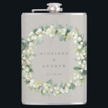 Flasques Mariage personnalisé Snowberry & Eucalyptus Wreath<br><div class="desc">Une fiole de hip élégante et personnalisée pour les célébrations/faveurs/conservsakes mariages. Doté de baies de neige peintes à la main et d'eucalyptus disposés en une belle couronne botanique. Tout le texte est entièrement modifiable de sorte que vous pouvez facilement modifier le message et modifier le style/la couleur/la taille/le placement de...</div>