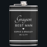 Flasques Meilleur Homme Personnalisé Mariage Personnalisé<br><div class="desc">Meilleur Homme Personnalisé Nom de la Fête de Mariage Flask comprend le nom du Meilleur Homme avec les noms du couple de mariées et la date du mariage accentué d'un petit coeur d'amour. Sur mesure pour le Best Man. Conçu par ©2024 Evco Studio www.zazzle.com/store/evcostudio</div>