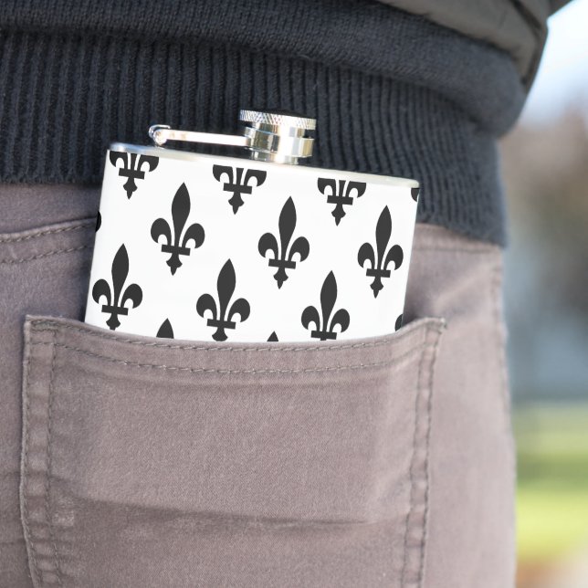 Flasques Motif Fleur de Lis, Royal Français, Noir sur Blanc (En situation)