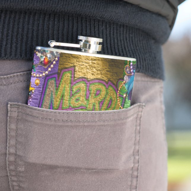 Flasques SlipperyJoe's Mardi Gras Colliers de perles doublo (En situation)