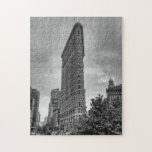 Flatiron Building, NYC Puzzle<br><div class="desc">Photo en noir et blanc de l'emblématique bâtiment Flatiron,  NYC.</div>