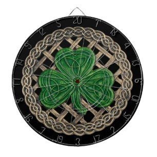 Fléchettes Shamrock noir sur la Cible de flechettes des noeud
