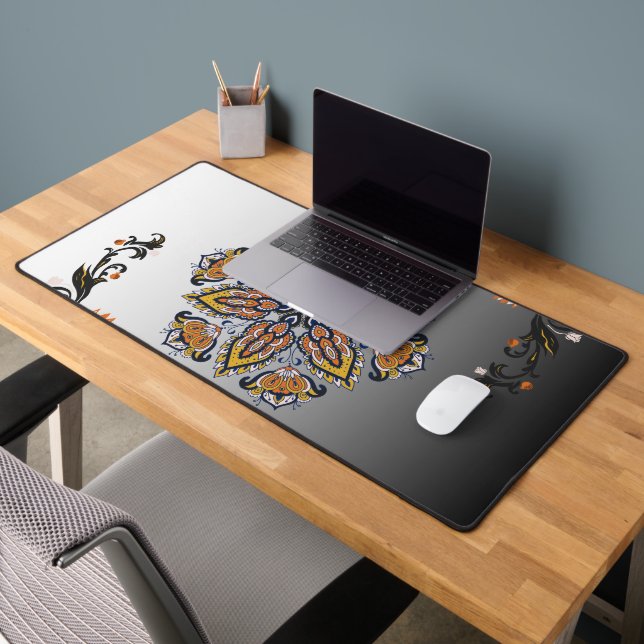 Fleur céleste – Mandala floral noir et blanc (Bureau 2)