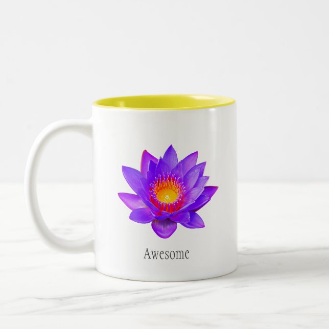 Fleur de lotus violette sur mug à café blanc bicol (Gauche)