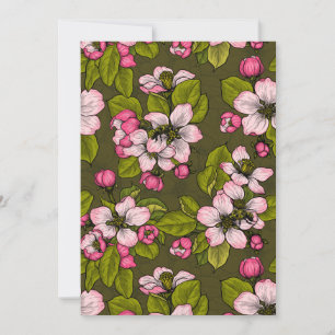Fleur de pomme sur vert foncé