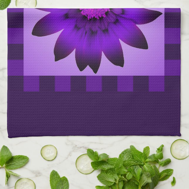Fleur marguerite violette #2 Serviette de cuisine (Plié)