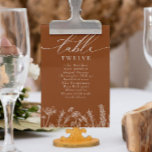 Fleur sauvage Burnt Orange Mariage Carte de siège<br><div class="desc">Fleur sauvage Burnt Orange Mariage Siège Organigramme Invitation</div>