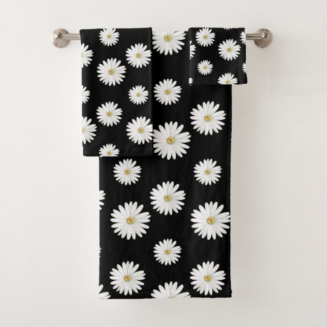 Fleurs blanches sur fond noir (En situation)