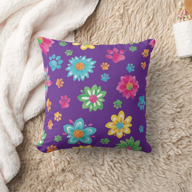 Fleurs colorées et Empreintes de pattes Coussin (Couverture)