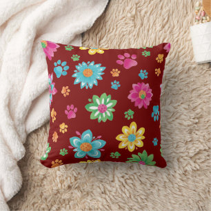 Fleurs colorées et Empreintes de pattes Coussin