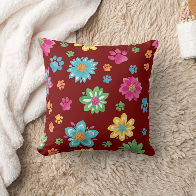 Fleurs colorées et Empreintes de pattes Coussin (Couverture)