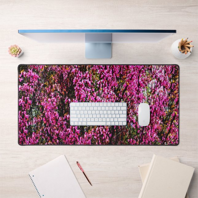 Fleurs de bourgeons rouges...... (Bureau 1)