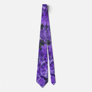 Fleurs de Campanule Violette Cravate