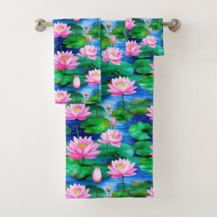 Fleurs de Lotus roses sur un étang