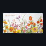 Fleurs de pays Fleurs sauvages colorées Personnali<br><div class="desc">Fleurs de pays Fleurs sauvages colorées Nom personnalisé Fleurs de pays Personnalisé Bureau Personnalisé Mats Mats Mouse Pads présente de jolies fleurs de campagne en orange, jaune, violet et rose sur un arrière - plan blanc avec votre nom personnalisé. Parfait comme cadeau d'anniversaire, Noël, fêtes, fête des mères, famille, amis...</div>